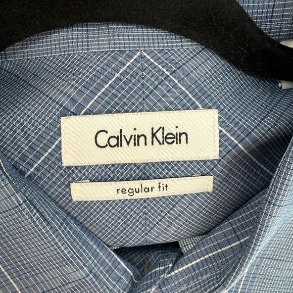 Calvin Klein Men's Long Sleeve Regular Fit Button Up Shirt - Picture 7 of 10